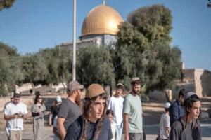 الرئاسة الفلسطينية تدين اقتحام المستوطنين وبن غفير للأقصى في "خراب الهيكل"