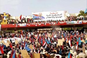 مليونية عدن ترسم مشهداً سياسياً واسعاً وتؤكد تمسك المشاركين بمطالبهم الجنوبية
