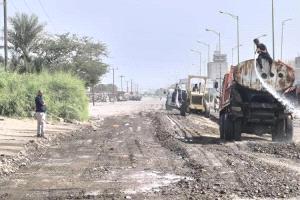 صيانة عاجلة لطريق لحج الرئيسي لتعزيز السلامة وتسهيل حركة المسافرين