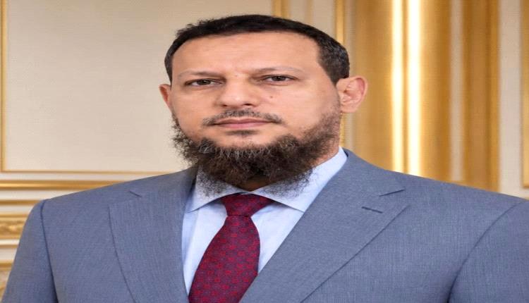 تحذير رسمي من عمليات احتيال تنتحل اسم محافظ عدن لطلب أموال