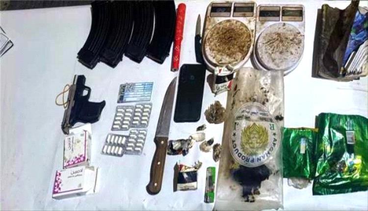 ضربة أمنية في المكلا.. سقوط مروج مخدرات وضبط كميات من الحشيش وممنوعات أخرى
