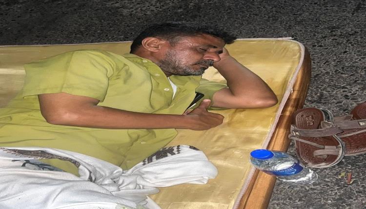 تظاهرات في مديرية كريتر بعدن احتجاجًا على استمرار انقطاع الكهرباء