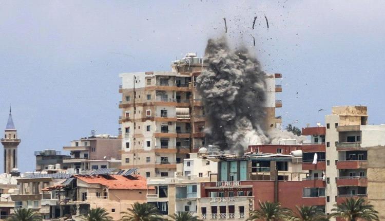 مقتل 12 شخصاً في غارات إسرائيلية على جنوب لبنان