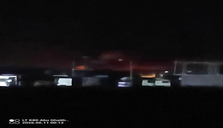 وصول عدد من المصابين إلى مستشفيات عدن عقب انفجار داخل معسكر بالصولبان