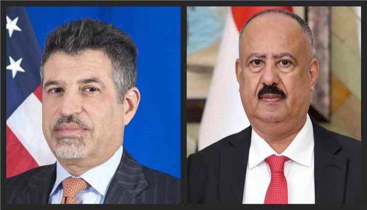 وزير النقل يبحث مع السفير الأمريكي تعزيز التعاون ويشيد بدعمه لليمن خلال فترة عمله