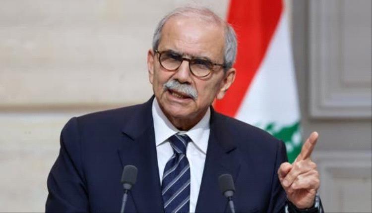 نواف سلام يدعو حزب الله للالتزام بقرارات الدولة وتسليم الجنوب للجيش اللبناني