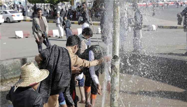 موجة حر تدفع اليمنيين لزيادة إنفاقهم على أجهزة التبريد وسط أزمة كهرباء وغلاء متصاعد