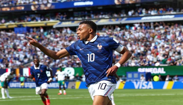 فرنسا تفتتح مشوار المونديال بفوز قوي على السنغال 3-1