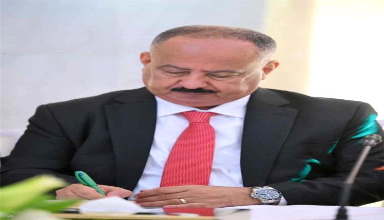 توجيهات حكومية لإعادة تنشيط الحركة الجوية عبر مطار عدن واستقبال رحلات جديدة