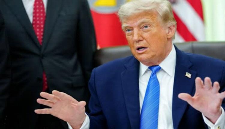 ترامب يعلن عن بدء خروج سفن النفط من مضيق هرمز