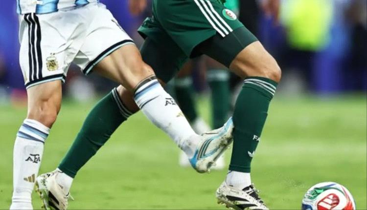 جدل تحكيمي في المونديال.. جنوب أفريقيا تحتج على عقوبة نجمها وتقارنها بحالة ميسي