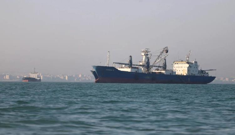 النفط يهبط بأكثر من 3 % مع توقيع اتفاق «واشنطن - طهران»
