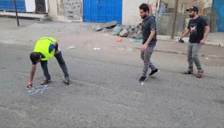 الداؤودي يوجّه بحصر الطرق المتضررة في البريقة تمهيداً لإعادة تأهيلها