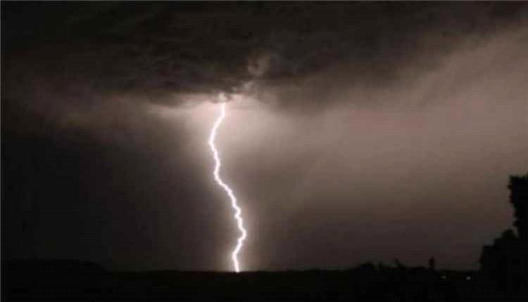 وفاة شاب إثر صاعقة رعدية ضربت منزله في المخا