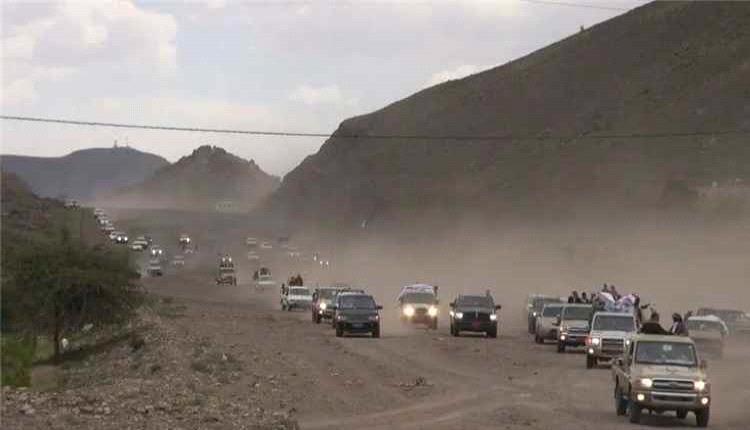 الشفلوت: حشود قبلية كبيرة قادرة على الوصول إلى صنعاء خلال ساعات في حال المواجهة