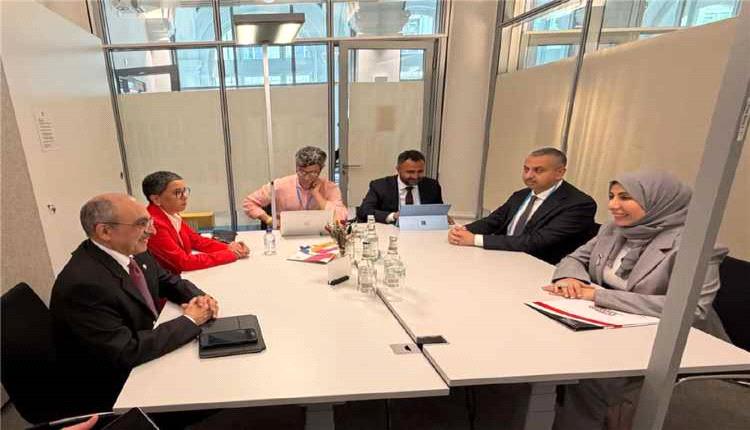 مباحثات يمنية مع ألمانيا والصندوق الكويتي لتعزيز الشراكات التنموية ودعم مشاريع البنية التحتية