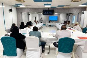 حضرموت تبحث تعزيز التوافق السياسي عبر الاجتماع الدوري الثالث لمشاورات المحافظة

