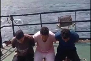 قراصنة صوماليون يهددون بإعدام طاقم ناقلة "يوريكا" بعد تعثر مفاوضات الفدية