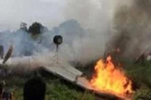 مصرع شخص وإصابة آخر في تحطم طائرة خفيفة شمالي إيطاليا