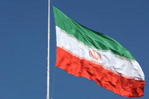 الكويت والبحرين تعلنان اعتراض هجمات صاروخية وسط تصاعد التوتر الإقليمي مع إيران