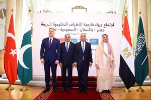 تصعيد في هرمز.. ناقلة تتعرض لهجوم وسط مخاوف مصرية من تعثر المفاوضات الإيرانية–الأميركية
