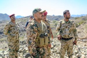 مصرع قيادي بارز في قوات الساحل الغربي إثر انفجار استهدف مركبته بالخوخة