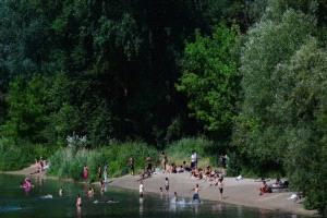 مأساة في فرنسا.. وفاة لاعب شاب بعد حادث غرق في نهر الرون
