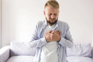 لصحة قلبك... 5 أشياء لا تفعلها أبداً قبل التاسعة صباحاً