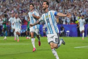 رونالدو نازاريو: ميسي يستحق لقب الأفضل في تاريخ كرة القدم