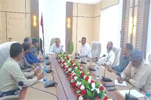 لجنة الغاز بشبوة تؤكد ضرورة زيادة الحصة التموينية وتسريع إنشاء المحطة المركزية
