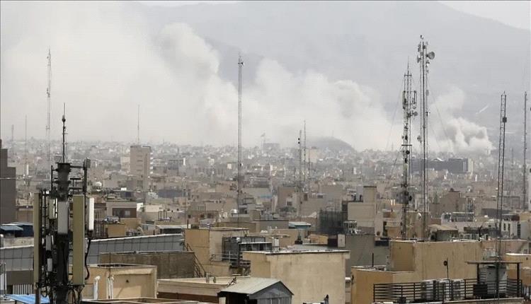 مقتل 52 طالبة في قصف مدرسة بميناب جنوبي إيران