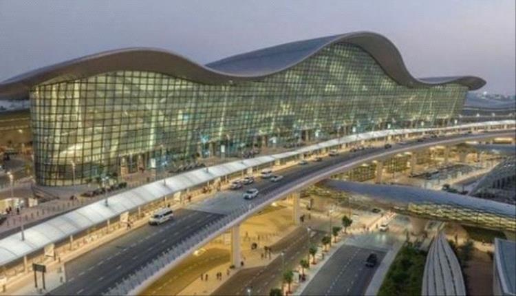 مطار زايد يتعرض لهجوم مسيّر… وفاة و7 إصابات