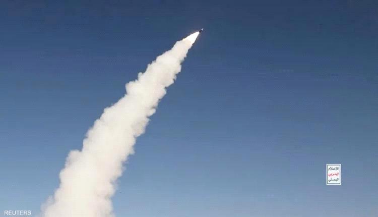 الحوثيون يعلنون دخول الحرب الإقليمية رسميًا بعد إطلاق صواريخ باتجاه إسرائيل