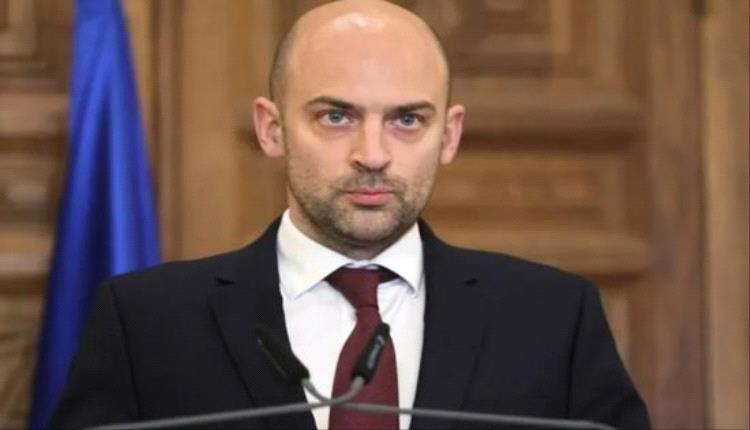 باريس تعرض درعها الدفاعي للخليج والأردن وتدعو لوقف التصعيد