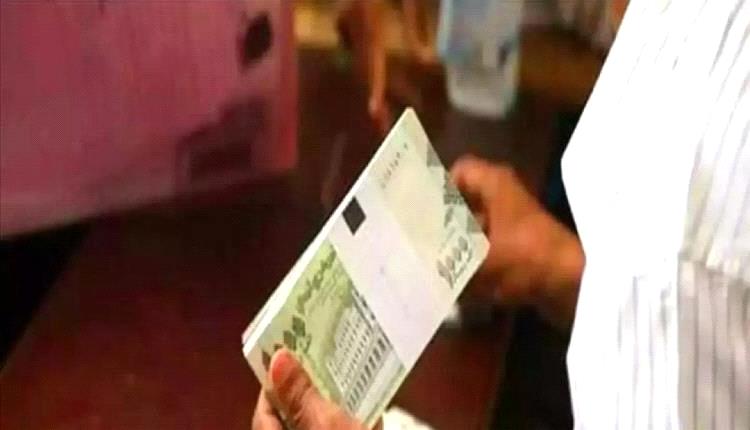 معلمون محرومون: راتب عامين لا يعادل شهرًا للقضاء