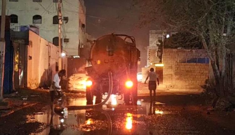 عدن.. أزمة طفح الصرف الصحي تتطلب تدخلًا عاجلًا