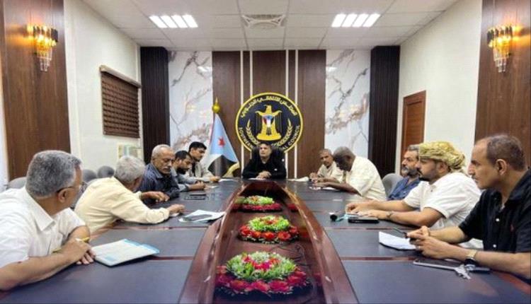 انتقالي عدن يرتب للقاء موسع لتوحيد الرؤى وتعزيز العمل المؤسسي