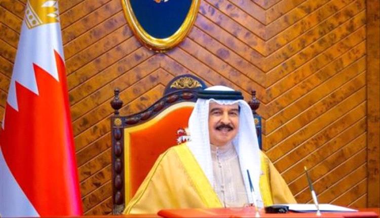 ملك البحرين يشيد بسلاح الجو الملكي ويؤكد ثبات المملكة على السلام والتعاون