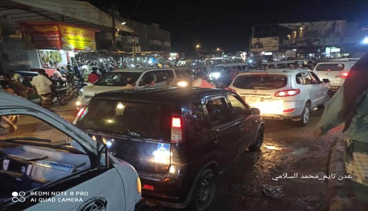 الحوطة تُغلق شوارعها الرئيسية لتسهيل تسوق الأهالي قبل عيد الفطر