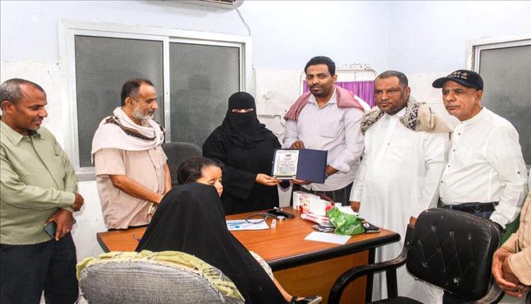 بن نويصر والجوهي يتفقدان العيادات الطبية الرمضانية المجانية بمركز بروم الصحي