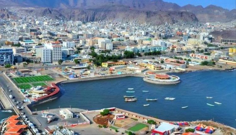 عدن على صفيح ساخن: "حظر شعبي" يلاحق إخوان اليمن واتهامات بـ "الخيانة الكبرى
