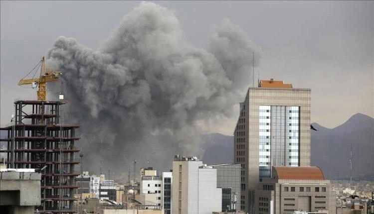 بنك إيراني يتعرض لهجوم صاروخي أمريكي إسرائيلي
