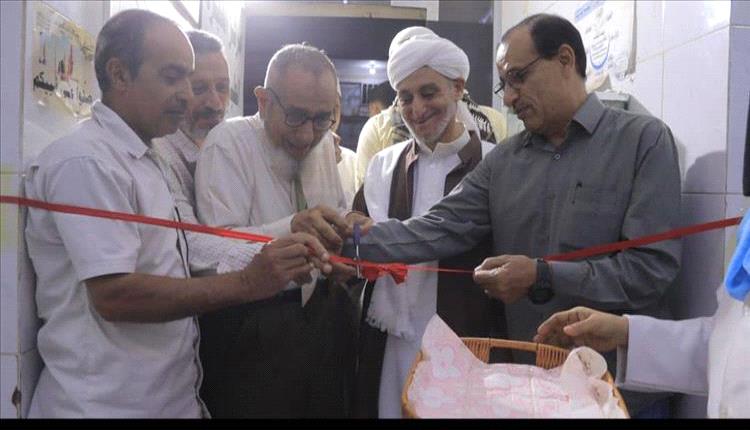 المفلحي يدشن المخيم الطبي المجاني للأمراض المزمنة في مركز الهجرة الطبي الخيري بالمنصورة
