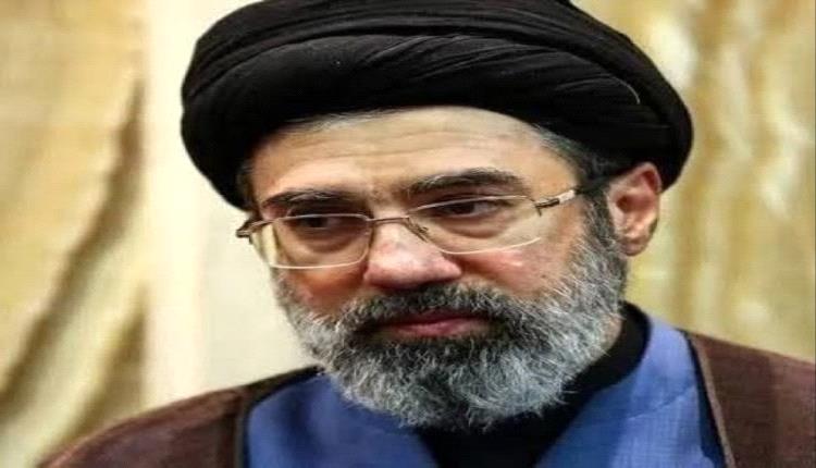 إيران تتحول إلى «ملكية وراثية» بنظرة معارضة