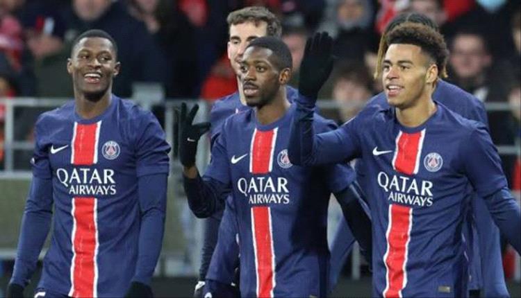 نيتو يعتذر عن دفع جامع الكرات في هزيمة تشيلسي أمام سان جيرمان