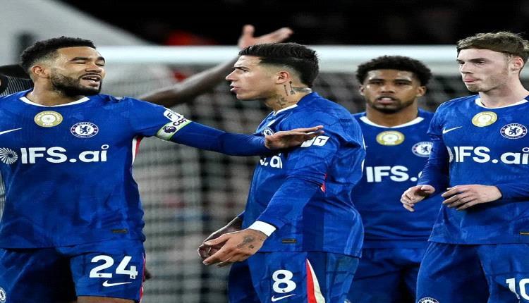 تشيلسي يربط نجمه ريس جيمس بعقد طويل الأمد حتى 2032