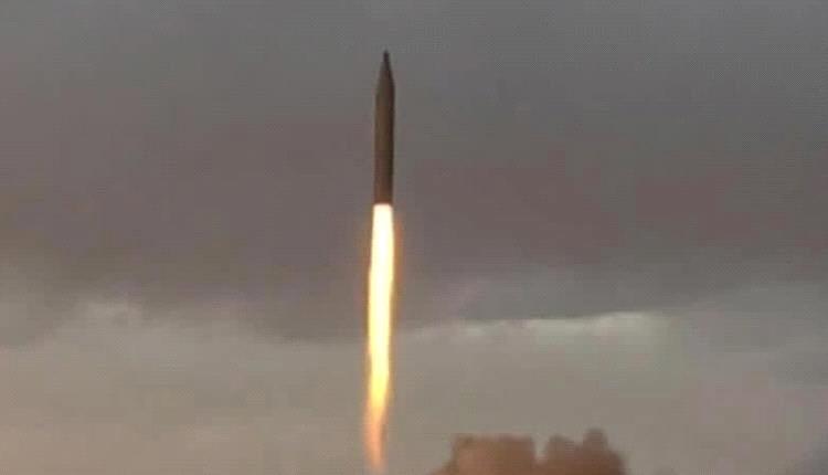 حرب إيران تتسع إقليمياً.. صواريخ وغارات تضرب المنطقة وأسواق النفط ترتفع