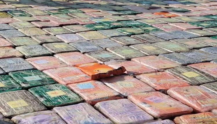 ضبط 623 كجم من الشبو والهيروين قبالة سواحل رأس العارة في لحج