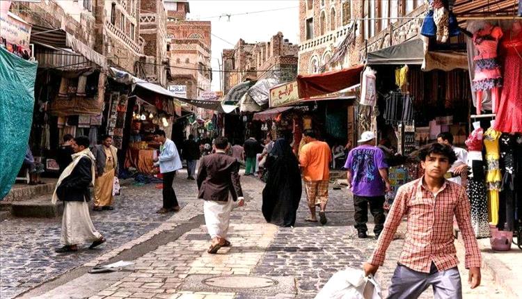 كساد خانق يجتاح أسواق صنعاء وتوسع غير مسبوق لظاهرة التسول