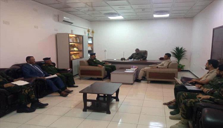 اجتماع طارئ بعدن لدمج التشكيلات الأمنية وتوحيد القرار داخل وزارة الداخلية